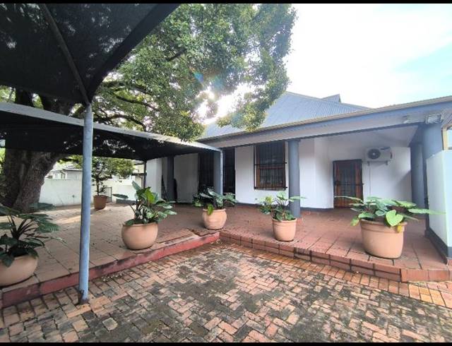8 BEDROOM HOUSE FOR SALE IN ARCADIA